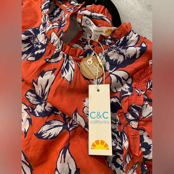 NWT C&C California Size M Blue Floral Ruffle Collar Short Sleeve Lightweight Top - Picture 8 of 10